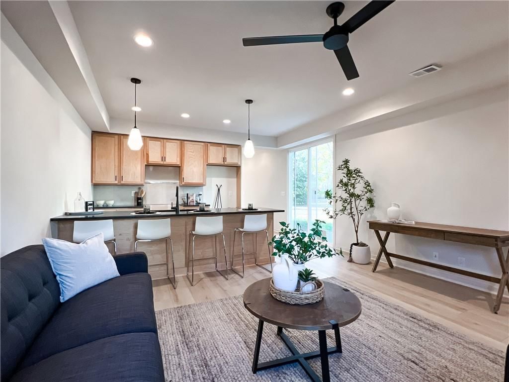 3320 Tracy Avenue — photo 8