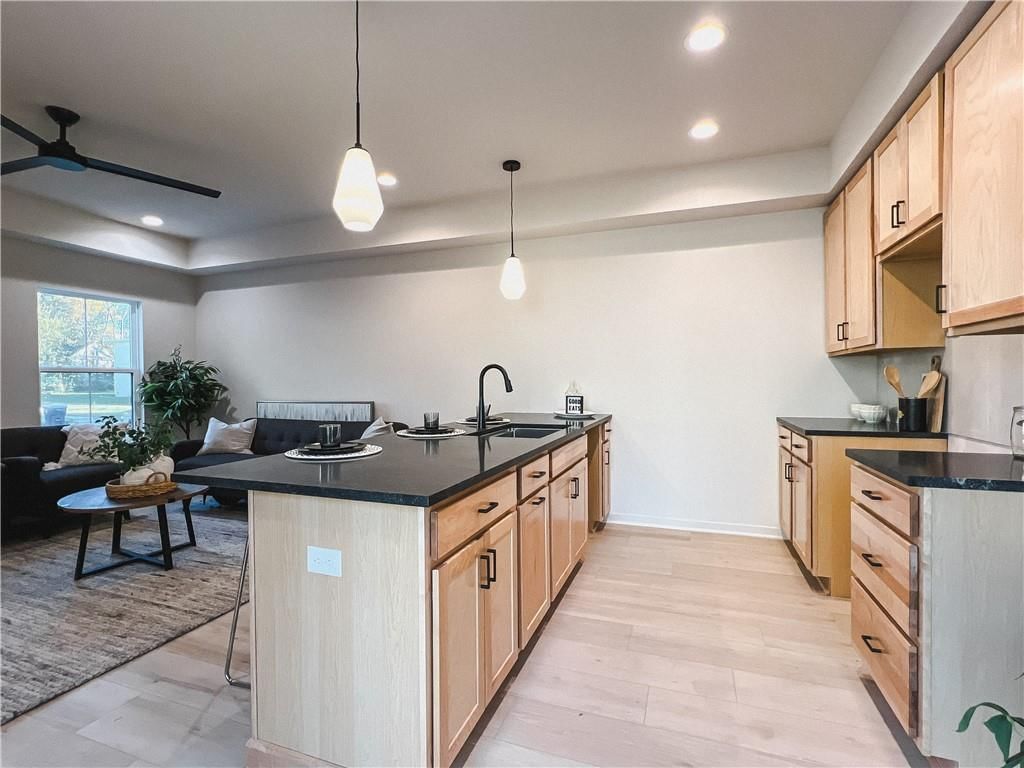 3320 Tracy Avenue — photo 9