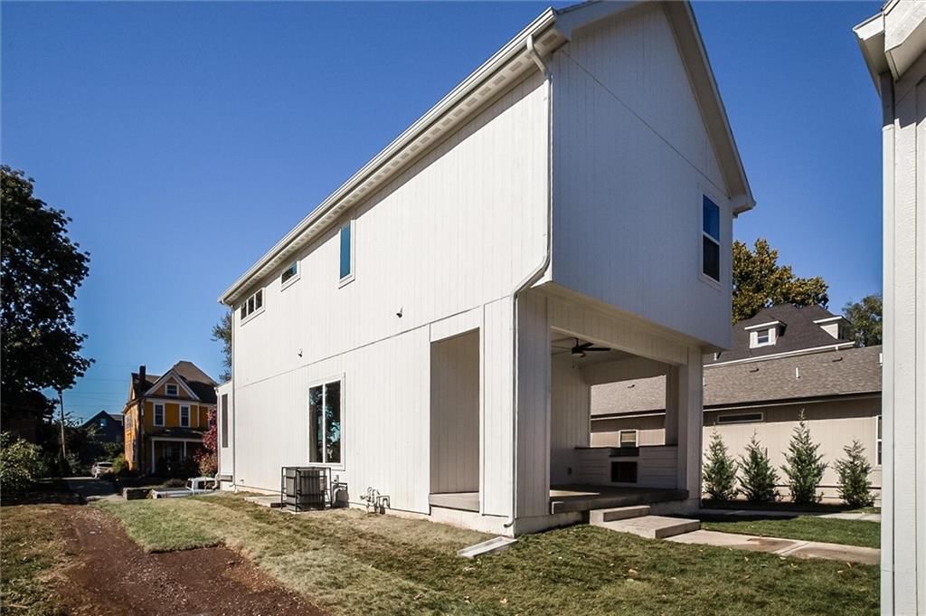 3641 Tracy Avenue — photo 3