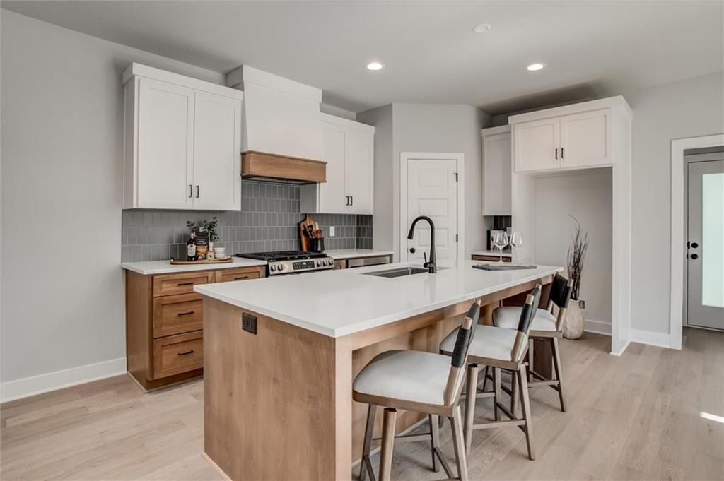 3641 Tracy Avenue — photo 11