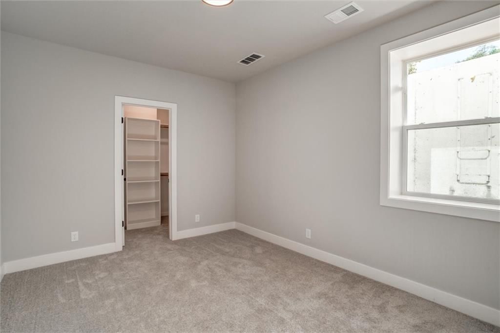 3641 Tracy Avenue — photo 27