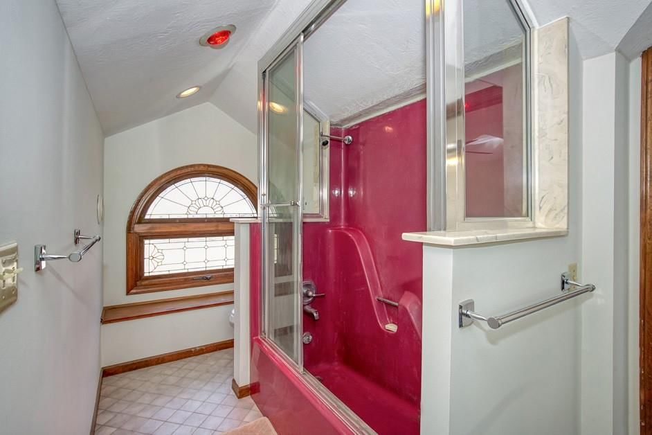 1405 W 50 Terrace — photo 41