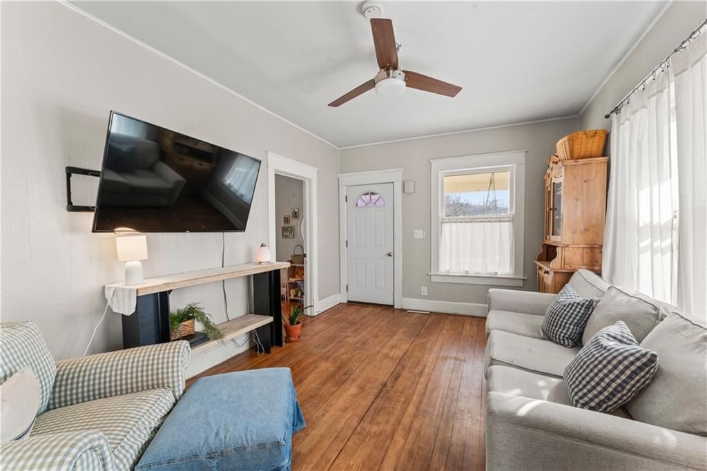 728 Pine Street — photo 8