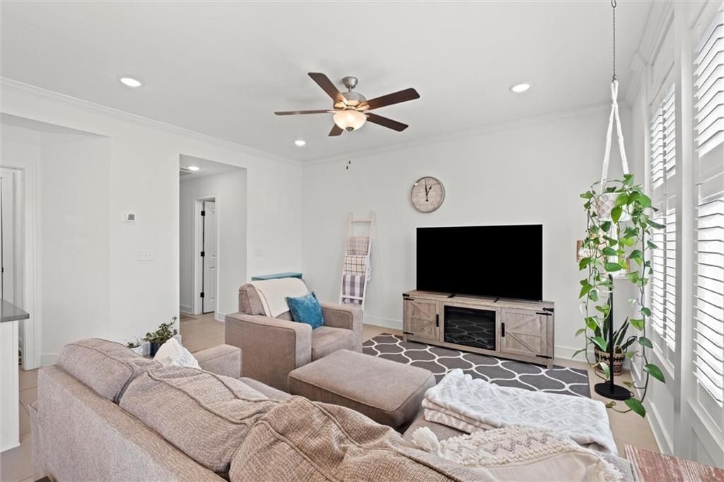 7381 Grand Slam Street — photo 10