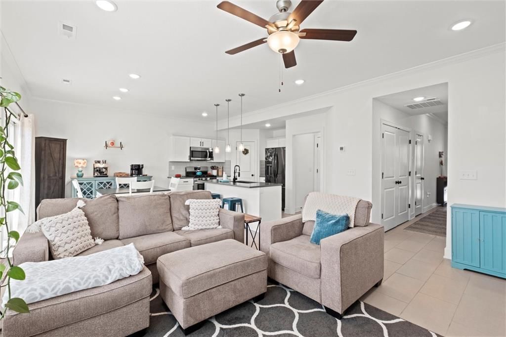 7381 Grand Slam Street — photo 11