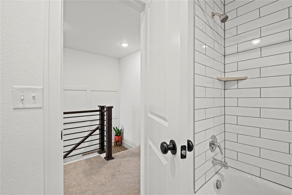 7381 Grand Slam Street — photo 32