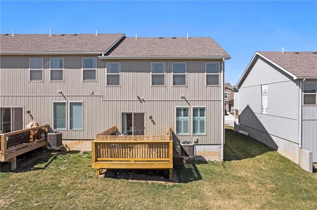 7381 Grand Slam Street — photo 37