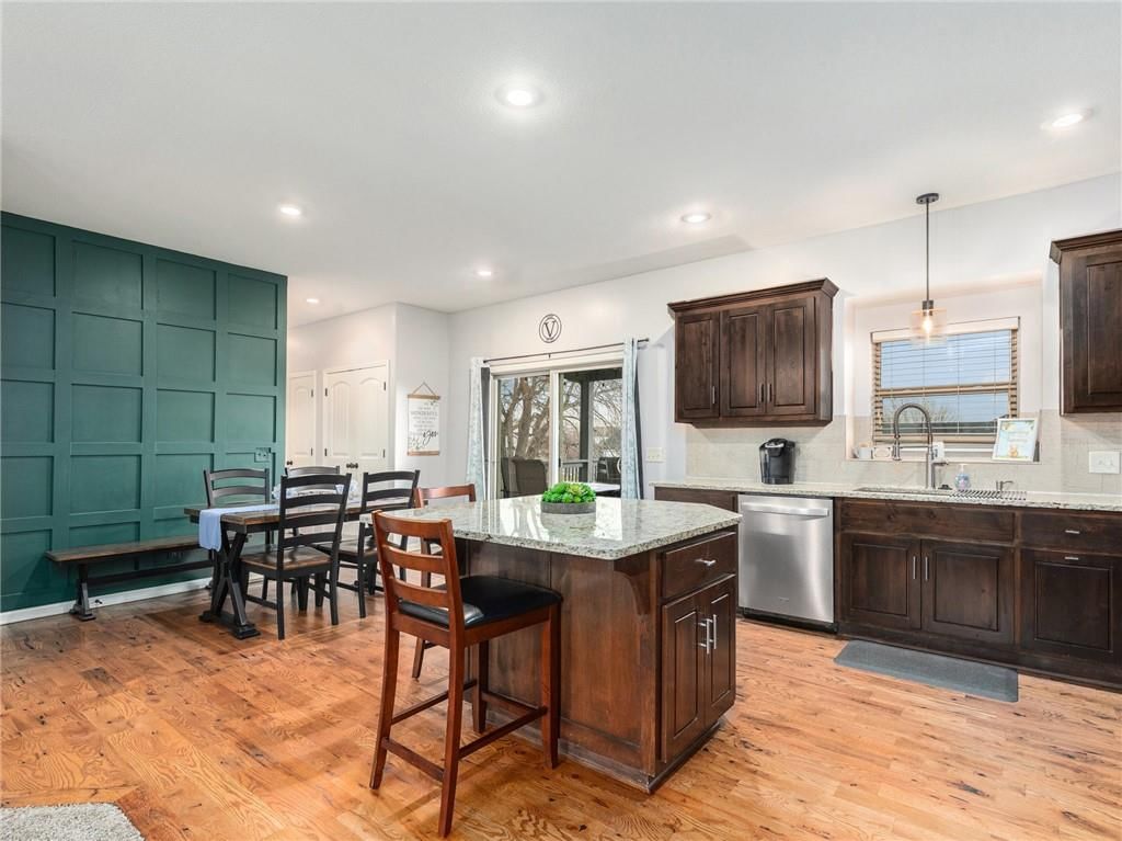 10205 N Mckinley Avenue — photo 7