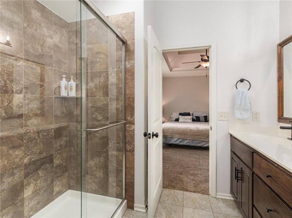 10205 N Mckinley Avenue — photo 16