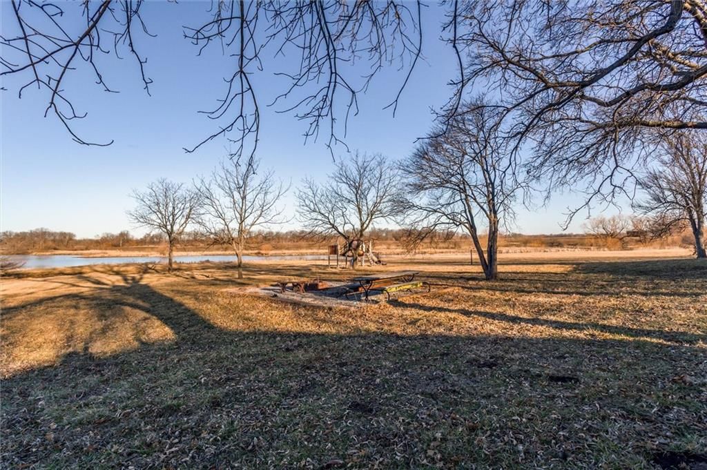 28008 S Belle Plain Road — photo 8