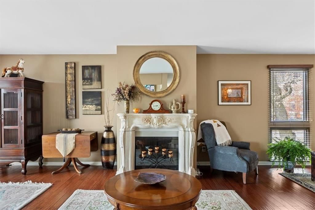 4551 Walnut Street — photo 10