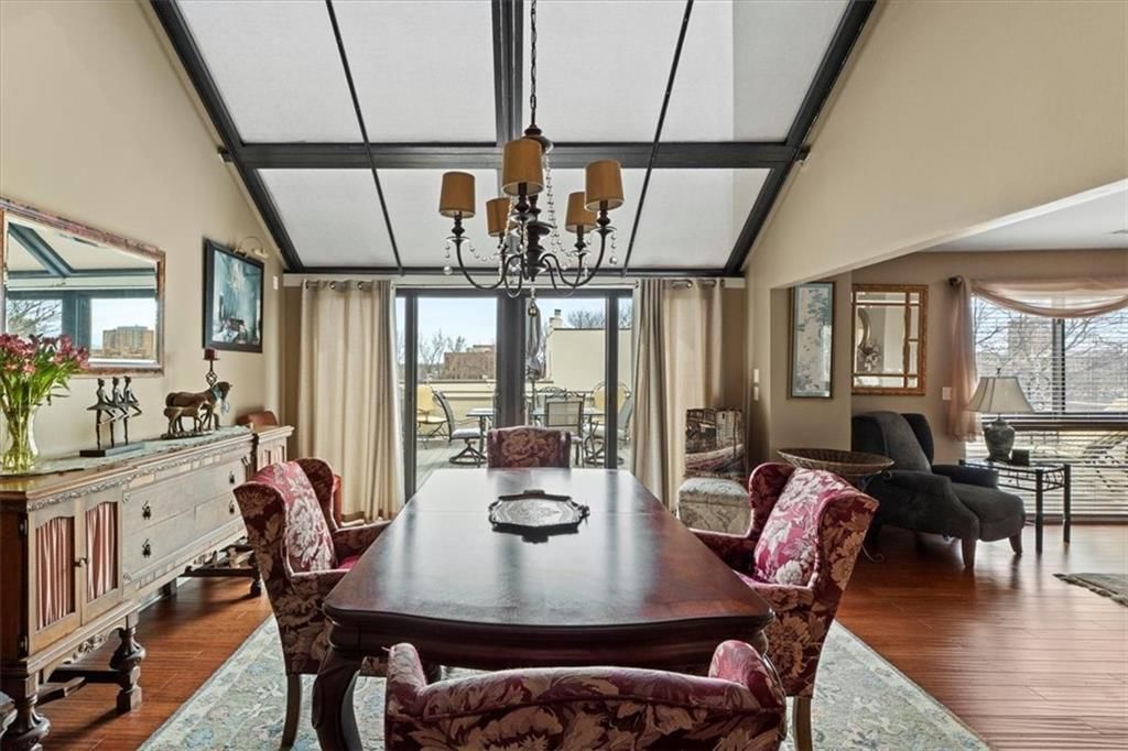 4551 Walnut Street — photo 18