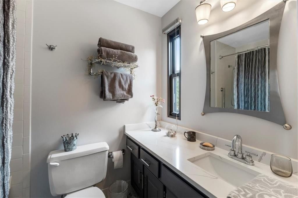 4551 Walnut Street — photo 27