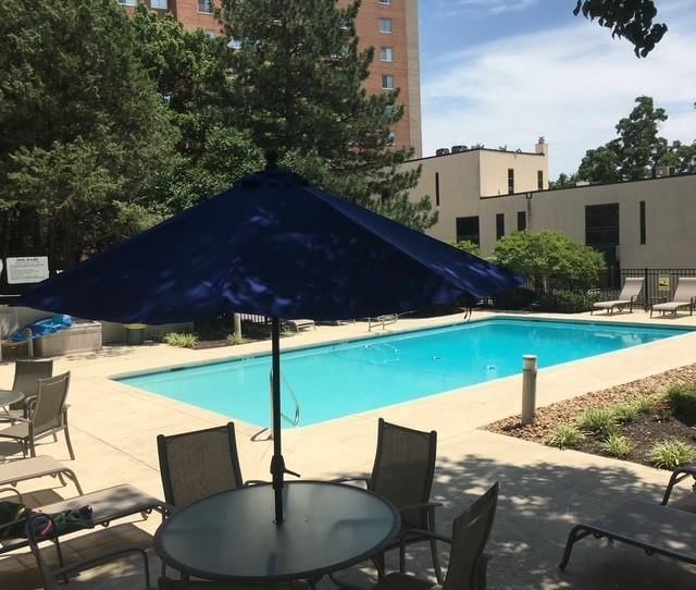 4551 Walnut Street — photo 34