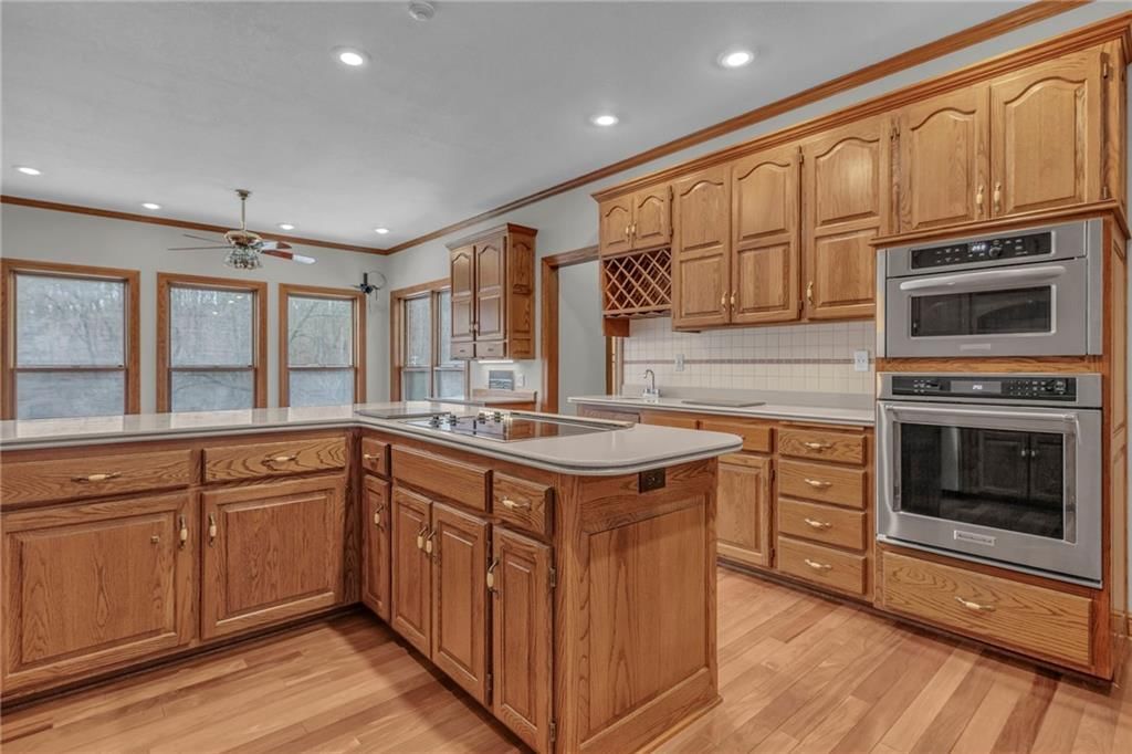 7605 N Chestnut Avenue — photo 13