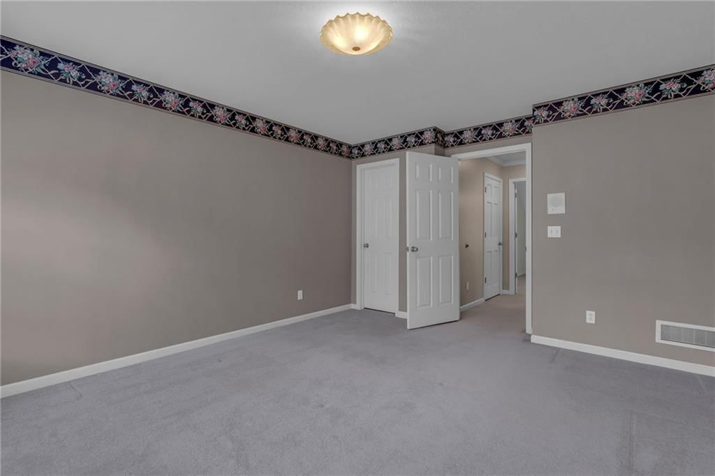 7605 N Chestnut Avenue — photo 32