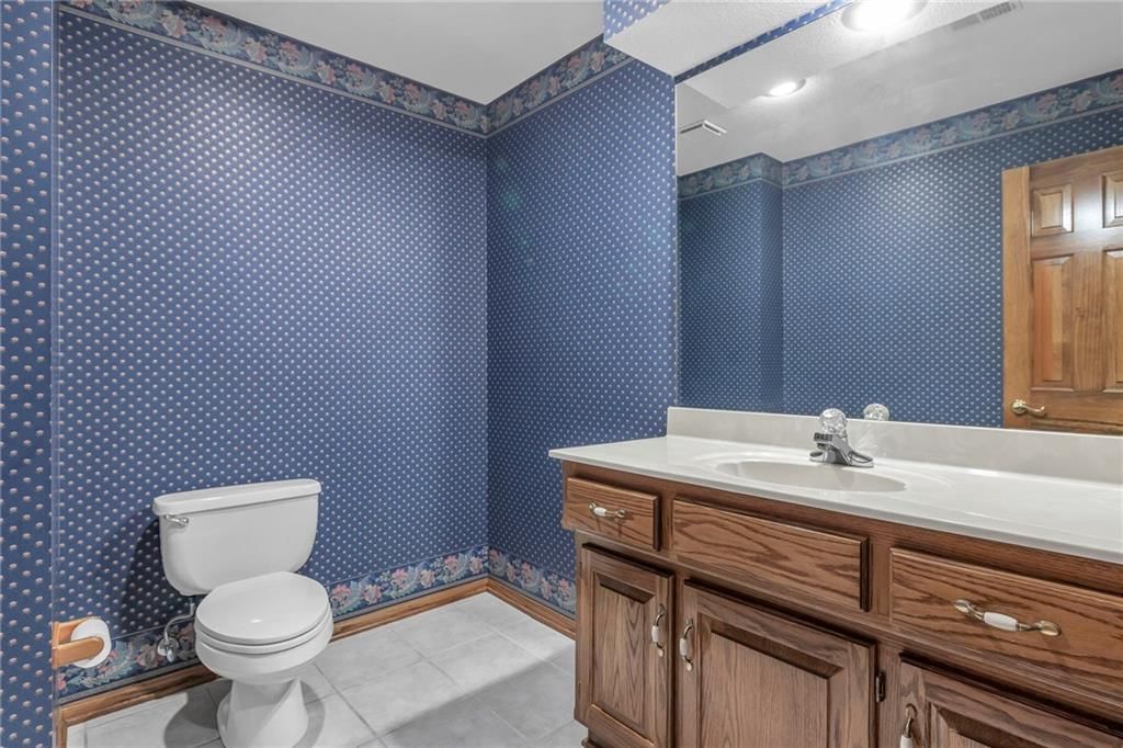 7605 N Chestnut Avenue — photo 36