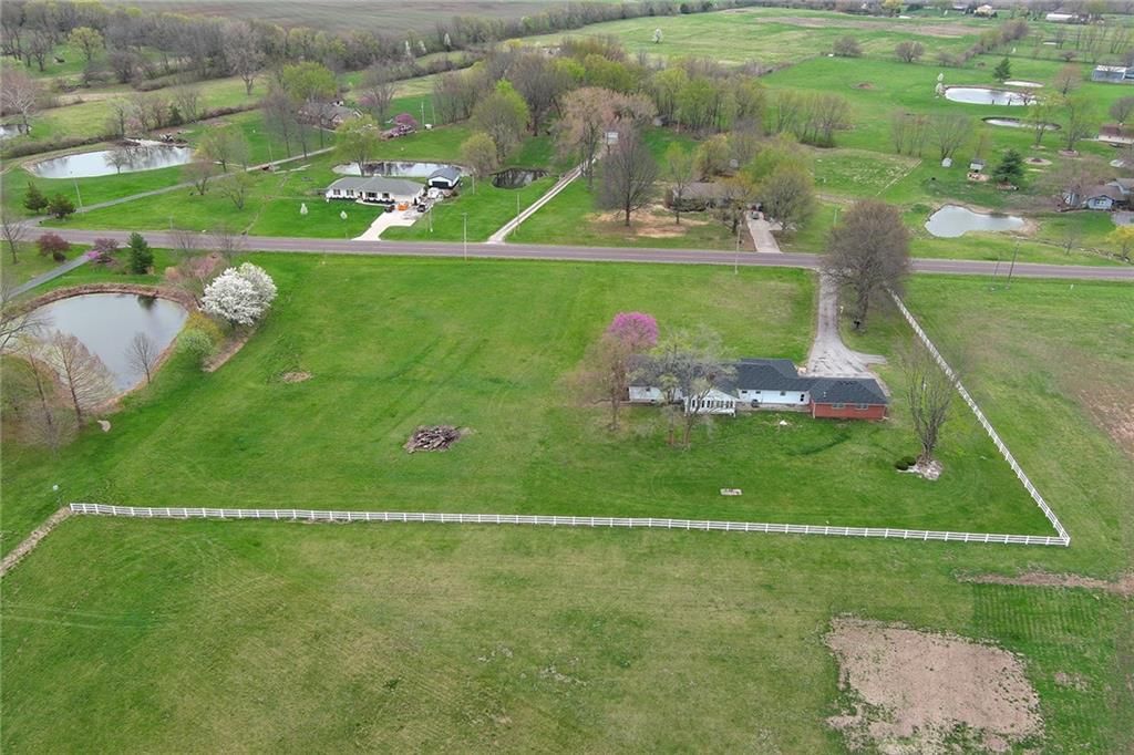 24800 Milton Thompson Road — photo 45