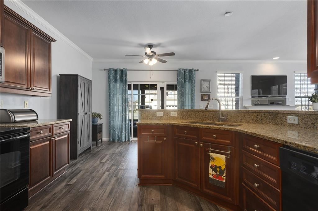 9834 Nieman Place — photo 12