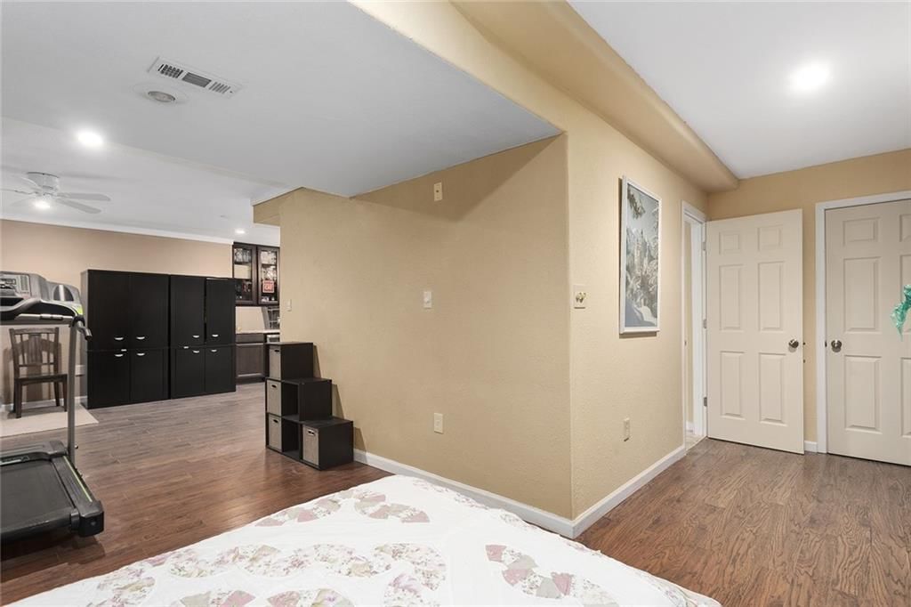 9834 Nieman Place — photo 31