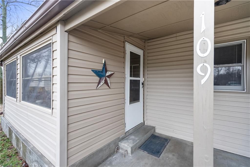 109 Julia N/A — photo 7