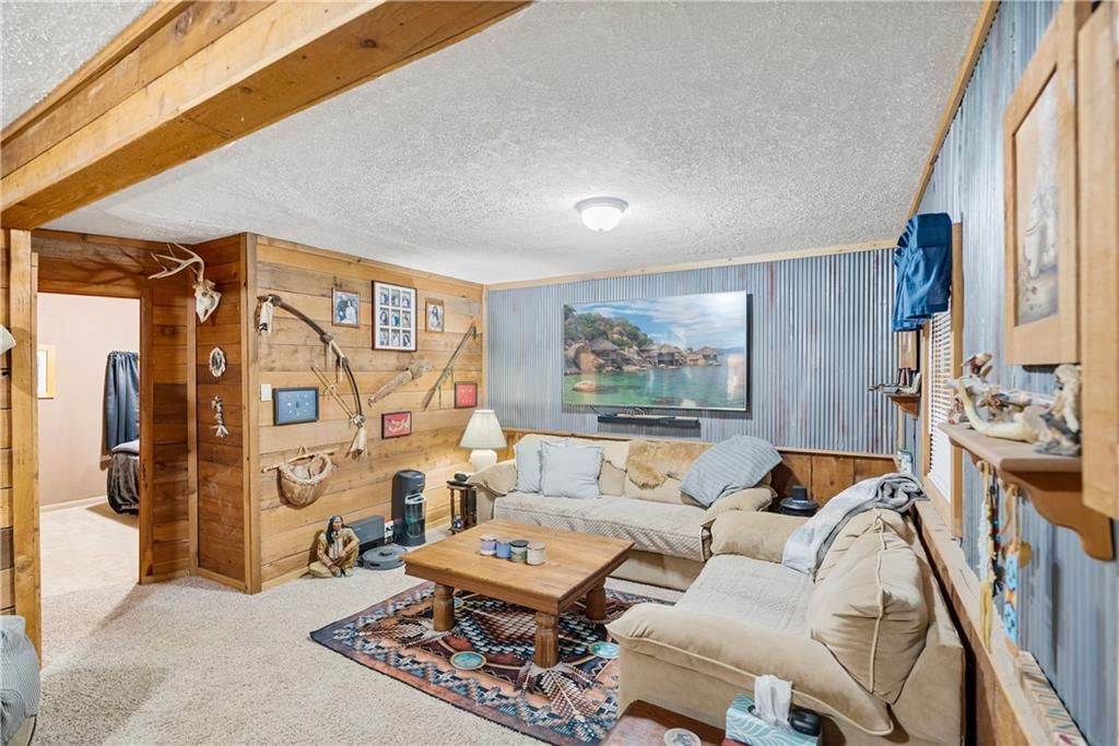 109 Julia N/A — photo 12
