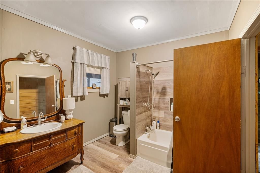 109 Julia N/A — photo 18