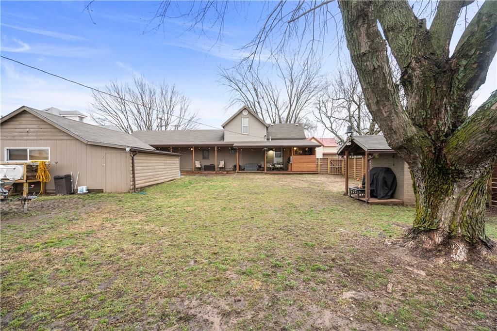 109 Julia N/A — photo 42