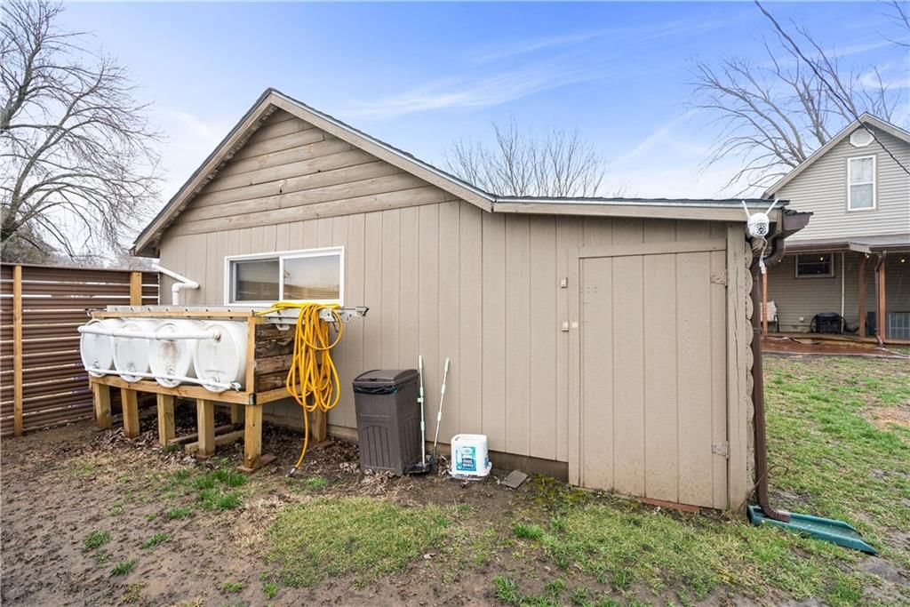 109 Julia N/A — photo 43