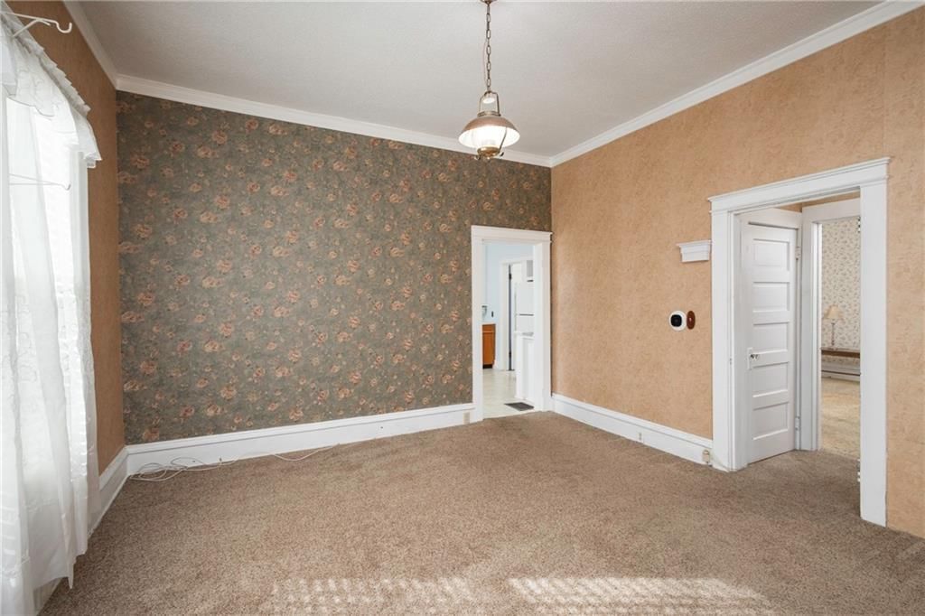 512 Grover Street — photo 13