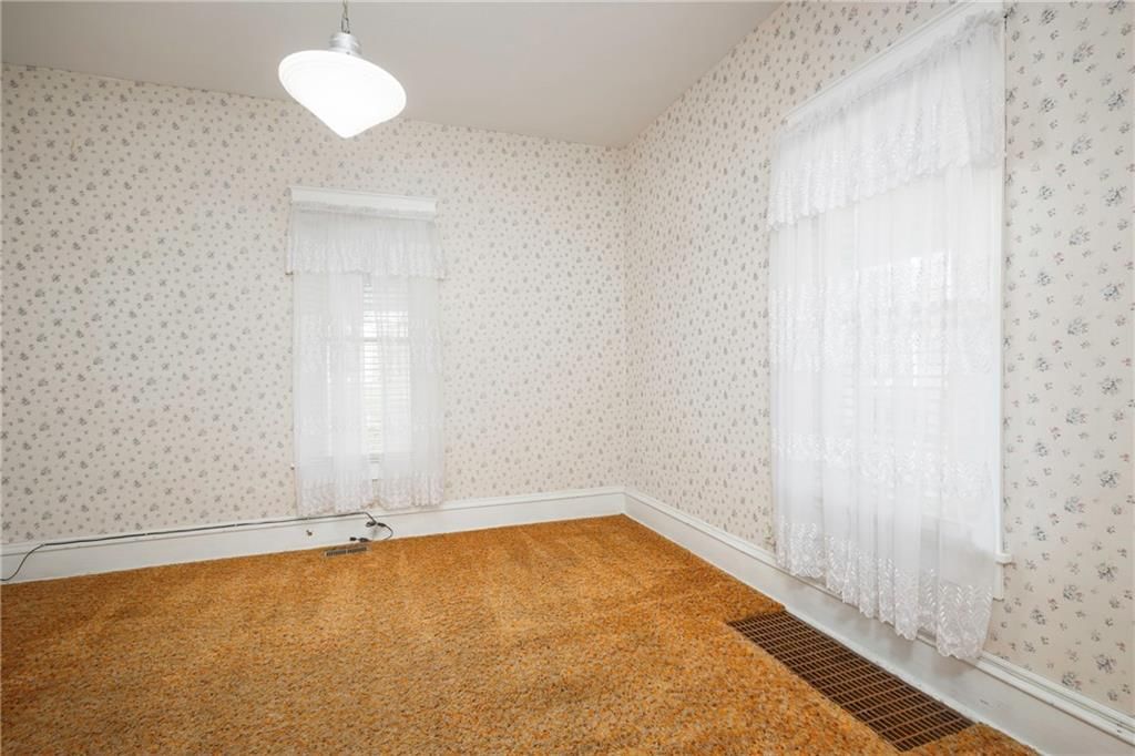 512 Grover Street — photo 18