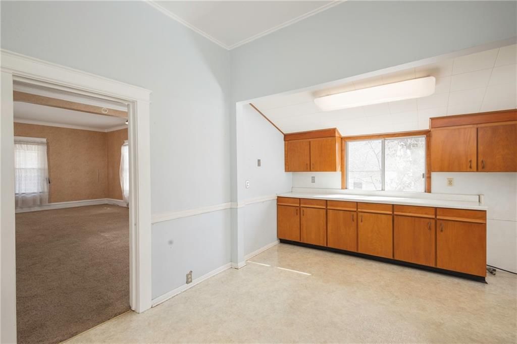 512 Grover Street — photo 20