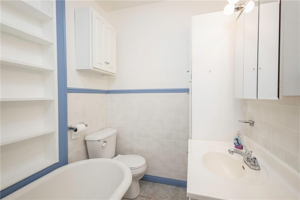 512 Grover Street — photo 25