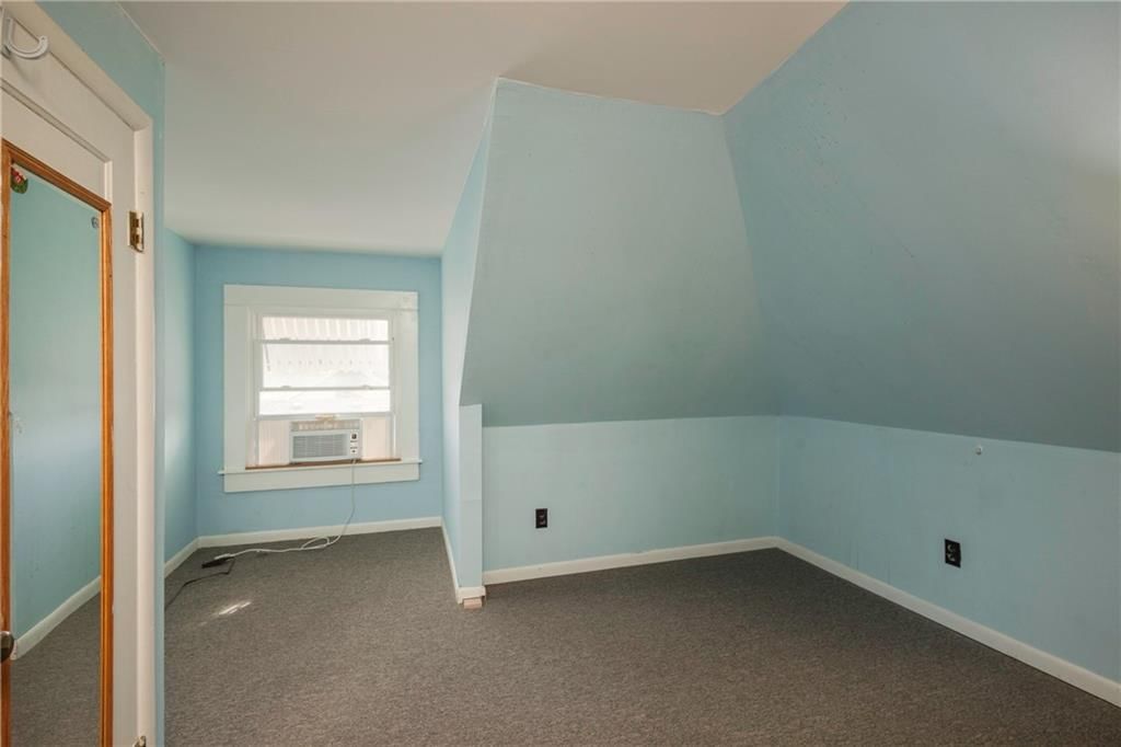 512 Grover Street — photo 30