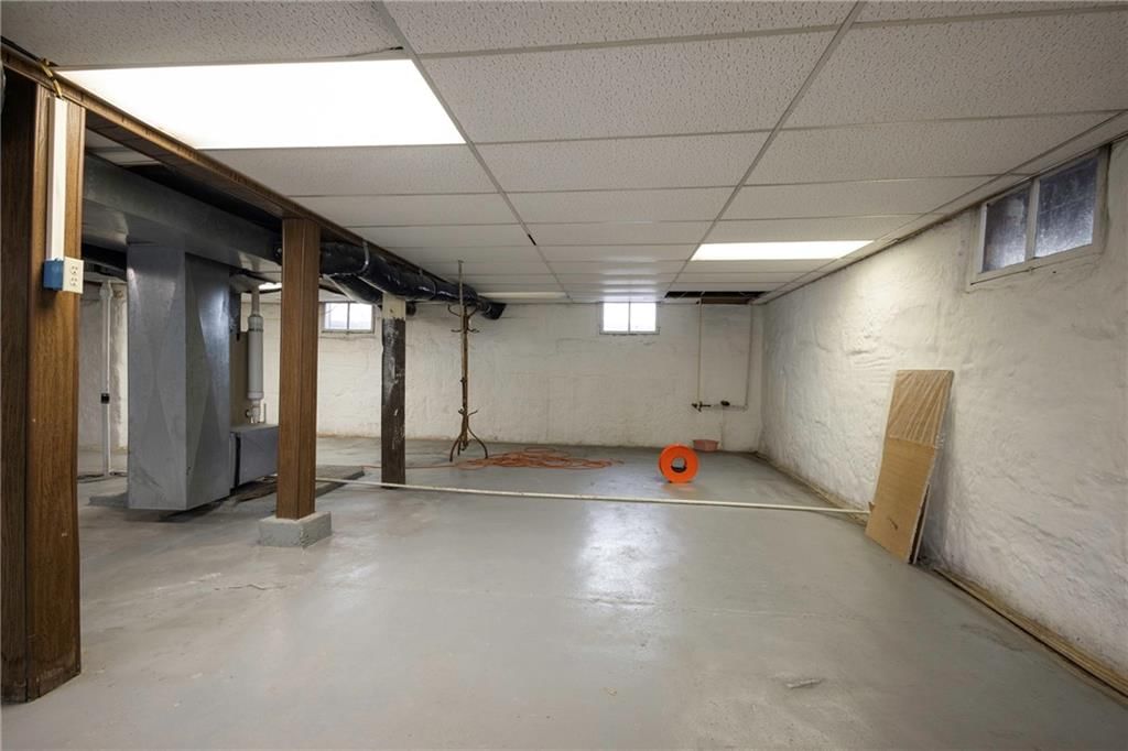 512 Grover Street — photo 36
