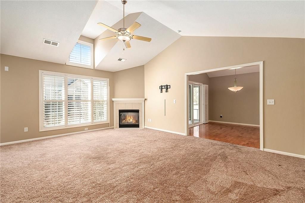 14146 W 151st Terrace — photo 8
