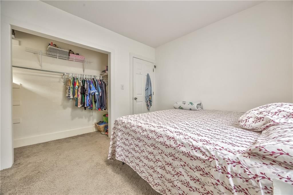 Photo 15 of 29 - 2937 N 27th Street