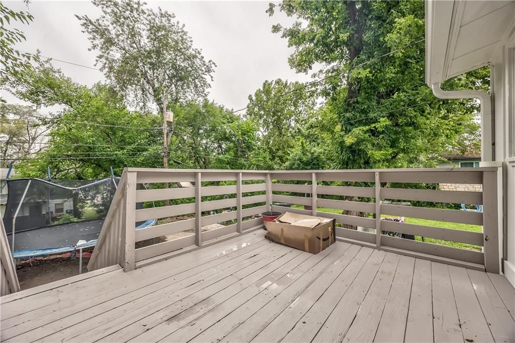 Photo 23 of 29 - 2937 N 27th Street