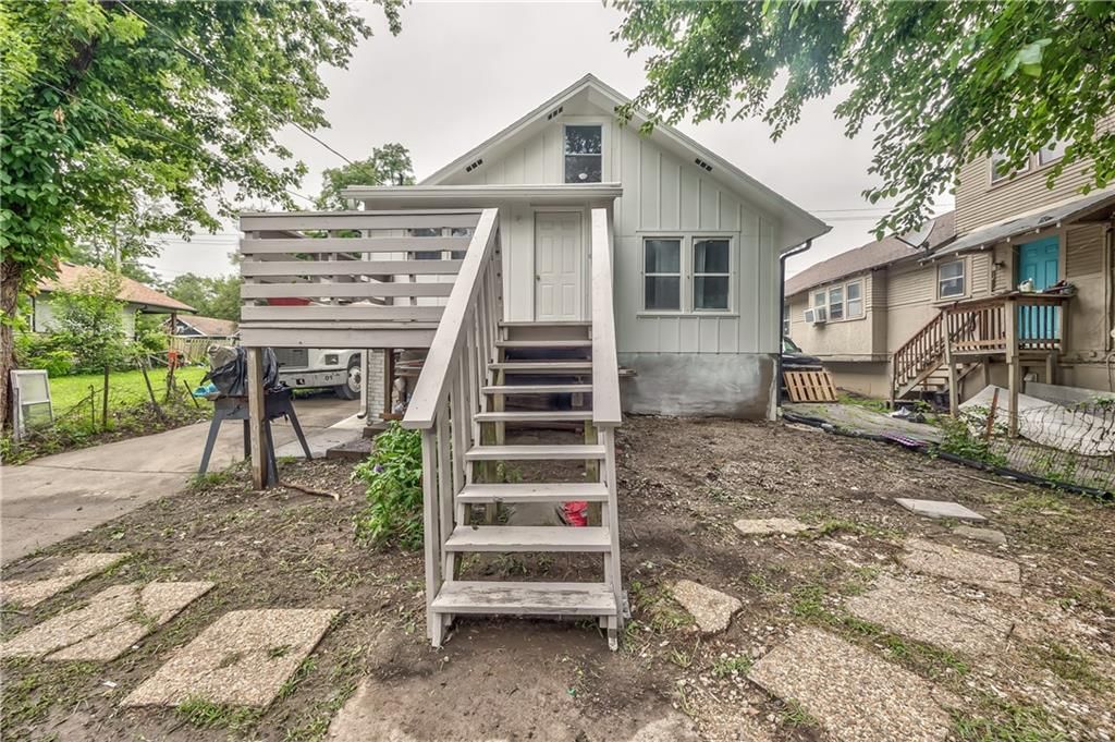 Photo 25 of 29 - 2937 N 27th Street