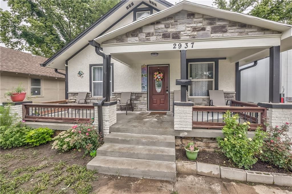 Photo 27 of 29 - 2937 N 27th Street