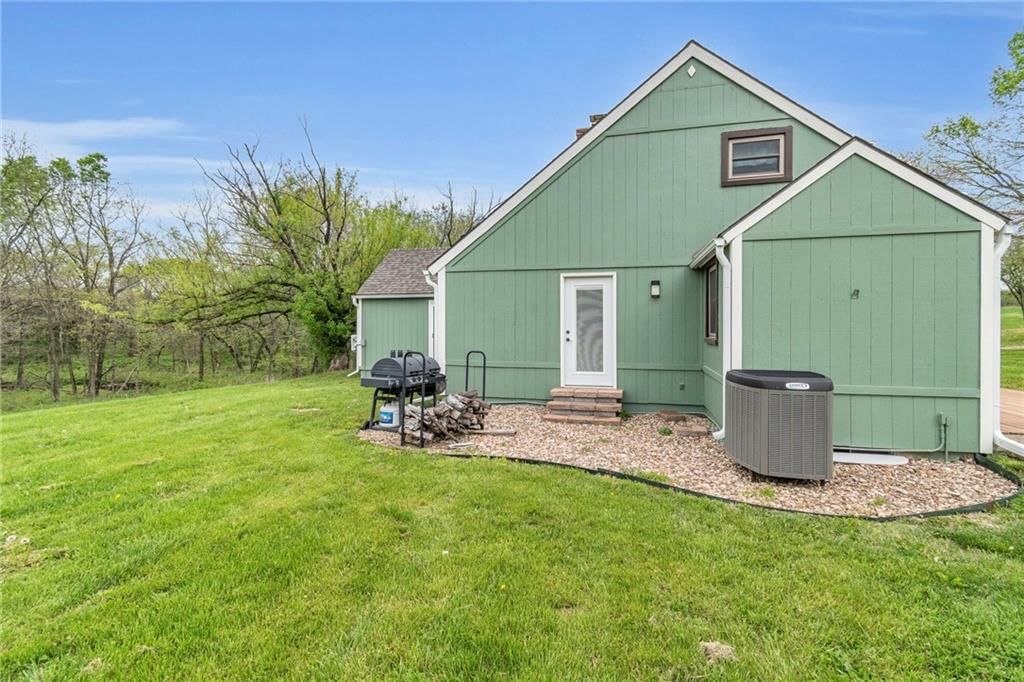 6335 SE Oliver Road — photo 8