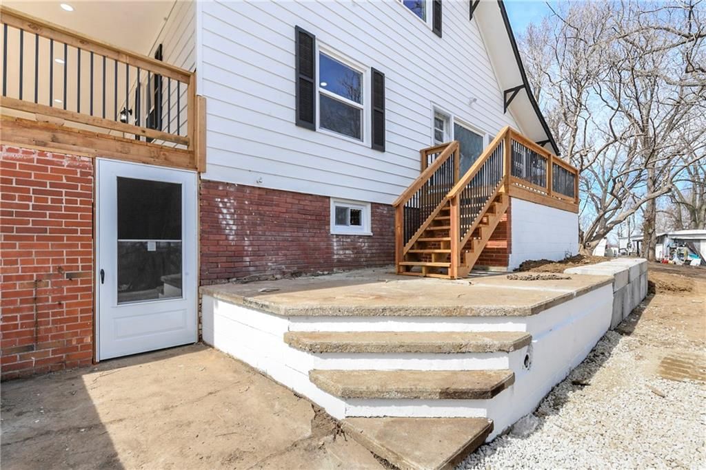 311 E Highway 224 Street — photo 6