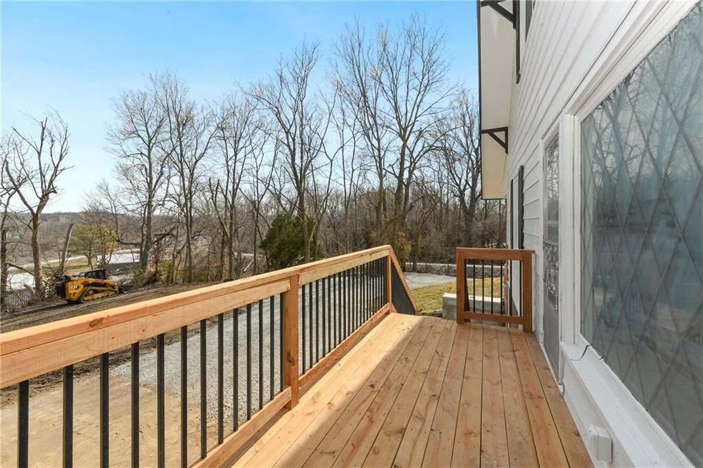 311 E Highway 224 Street — photo 7