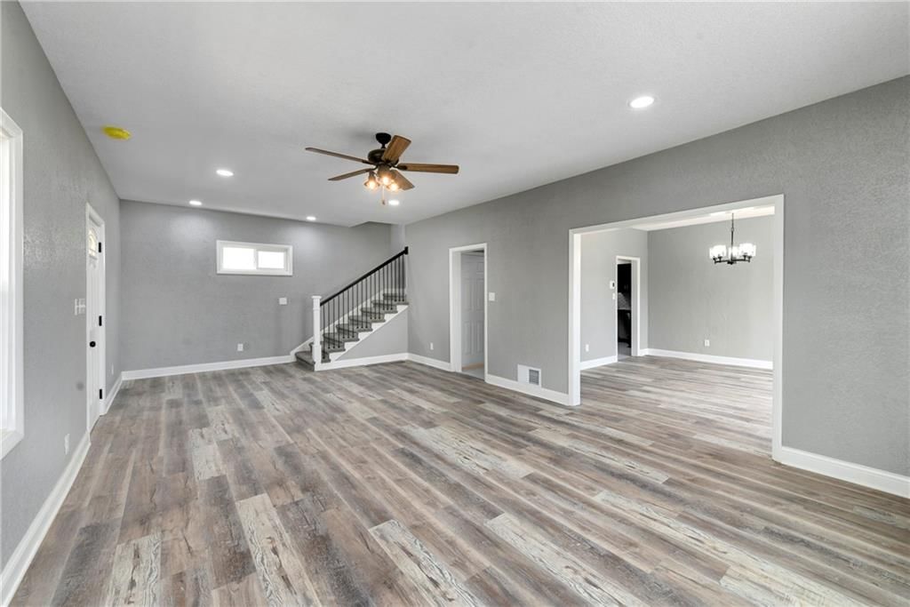 311 E Highway 224 Street — photo 12