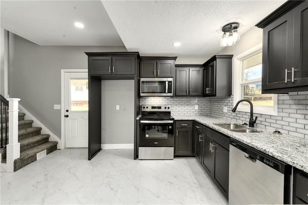 311 E Highway 224 Street — photo 18