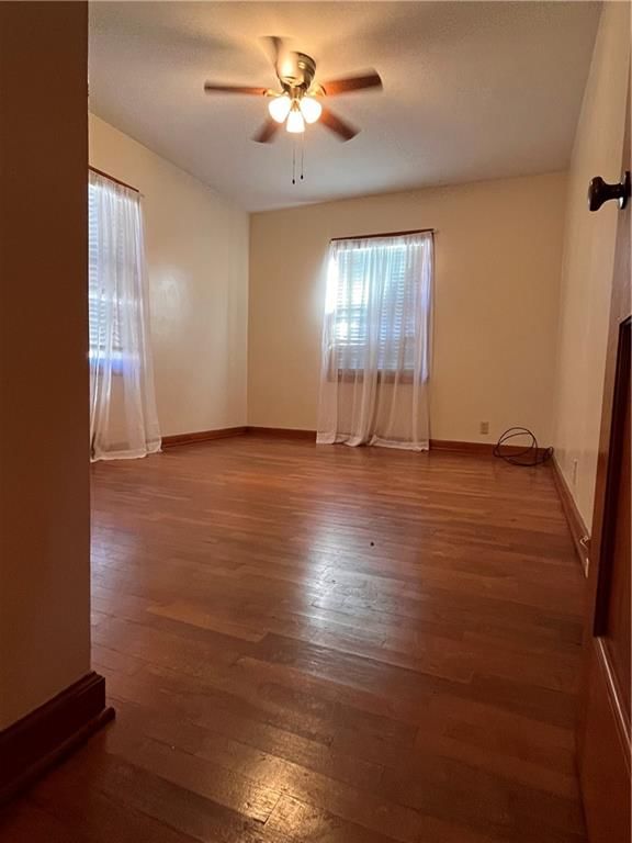 915 S National Street — photo 19