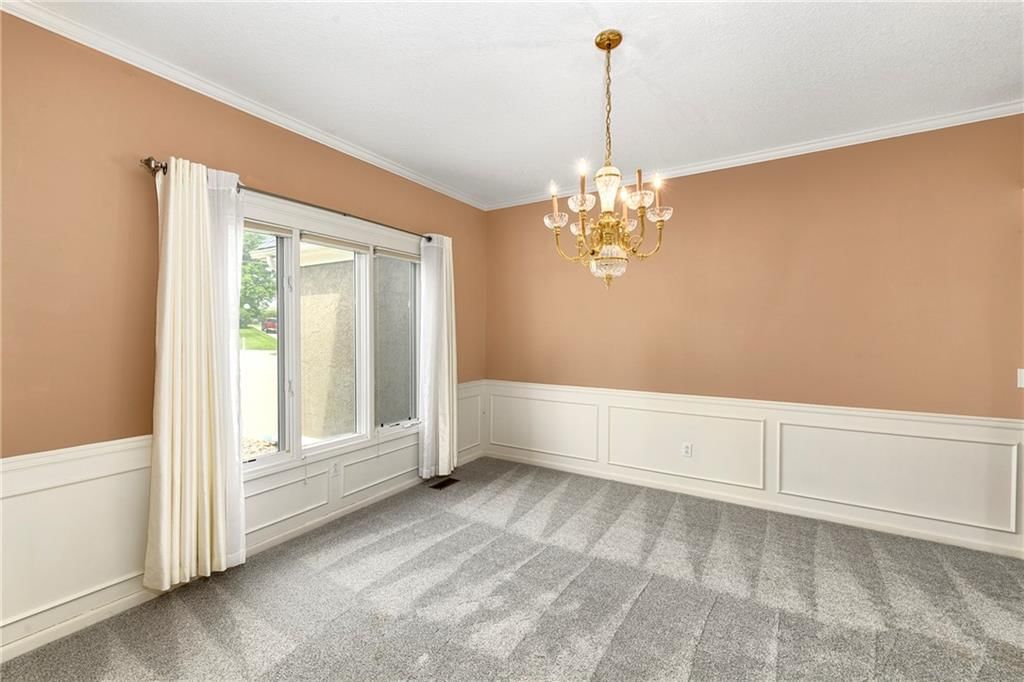 9007 Scott Drive — photo 10