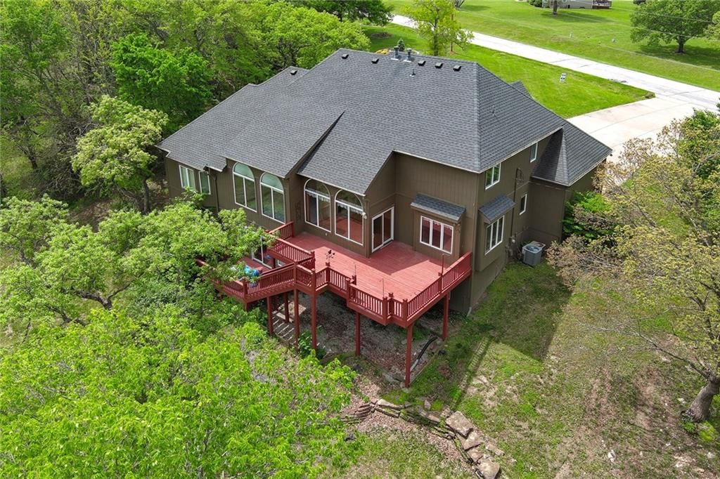 9007 Scott Drive — photo 64