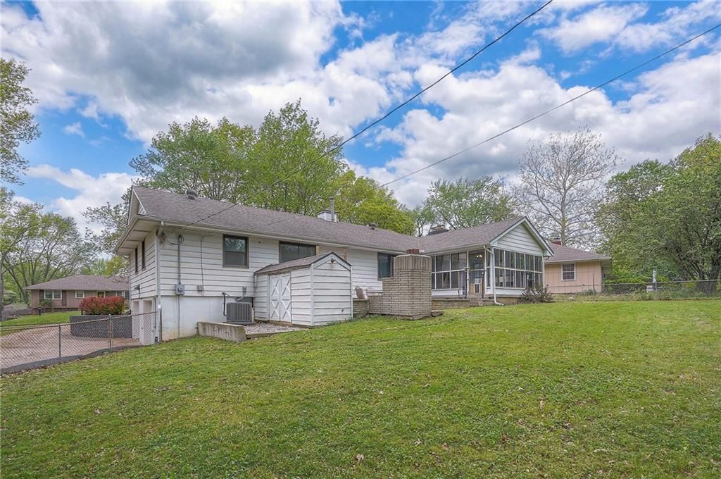 10408 E 81st Terrace — photo 37