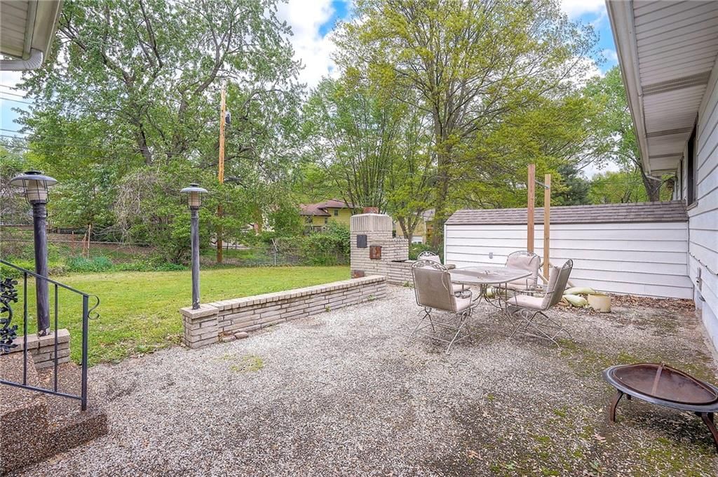 10408 E 81st Terrace — photo 41